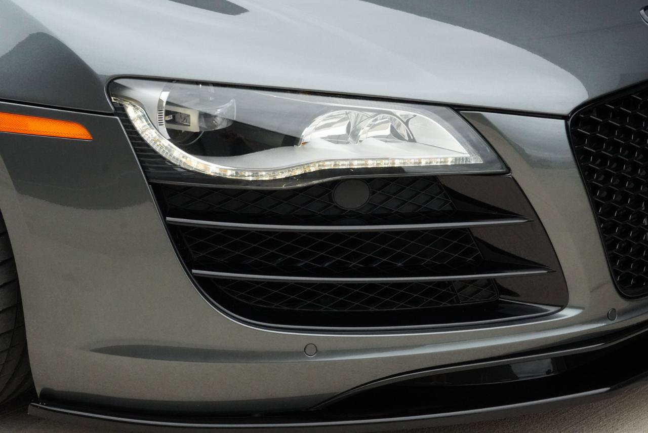 Used 2012 Audi R8 V10 AWD/4WD image 69