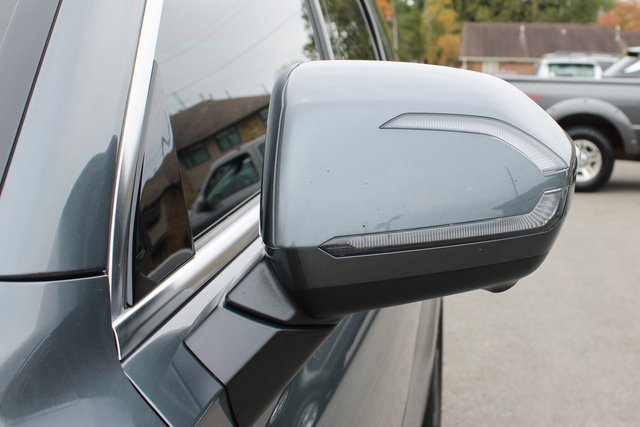 Used 2024 Hyundai Palisade Limited image 7