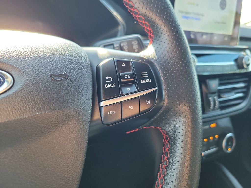 Used 2025 Ford Escape ST-Line image 26