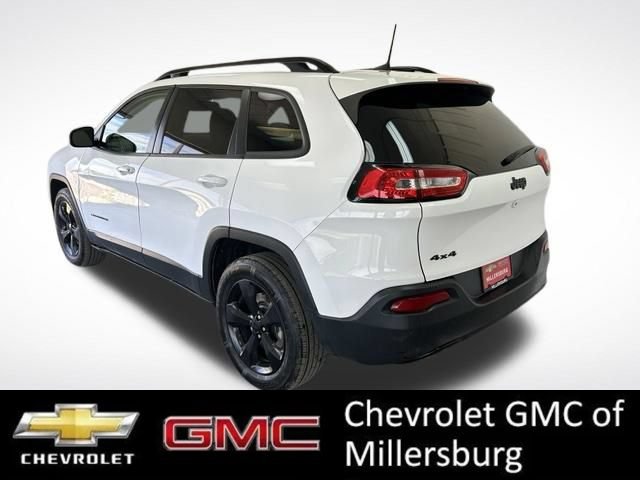 Used 2018 Jeep Cherokee Latitude w/ Altitude Package AWD/4WD image 6
