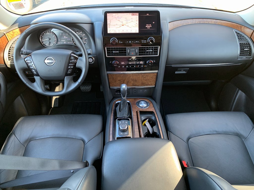 Used 2024 Nissan Armada SL w/ Captain's Chairs Package image 13