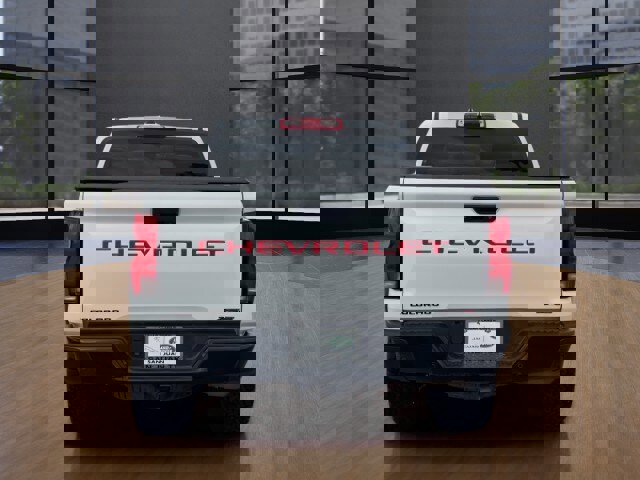 Used 2023 Chevrolet Colorado ZR2 w/ ZR2 Convenience Package III image 4