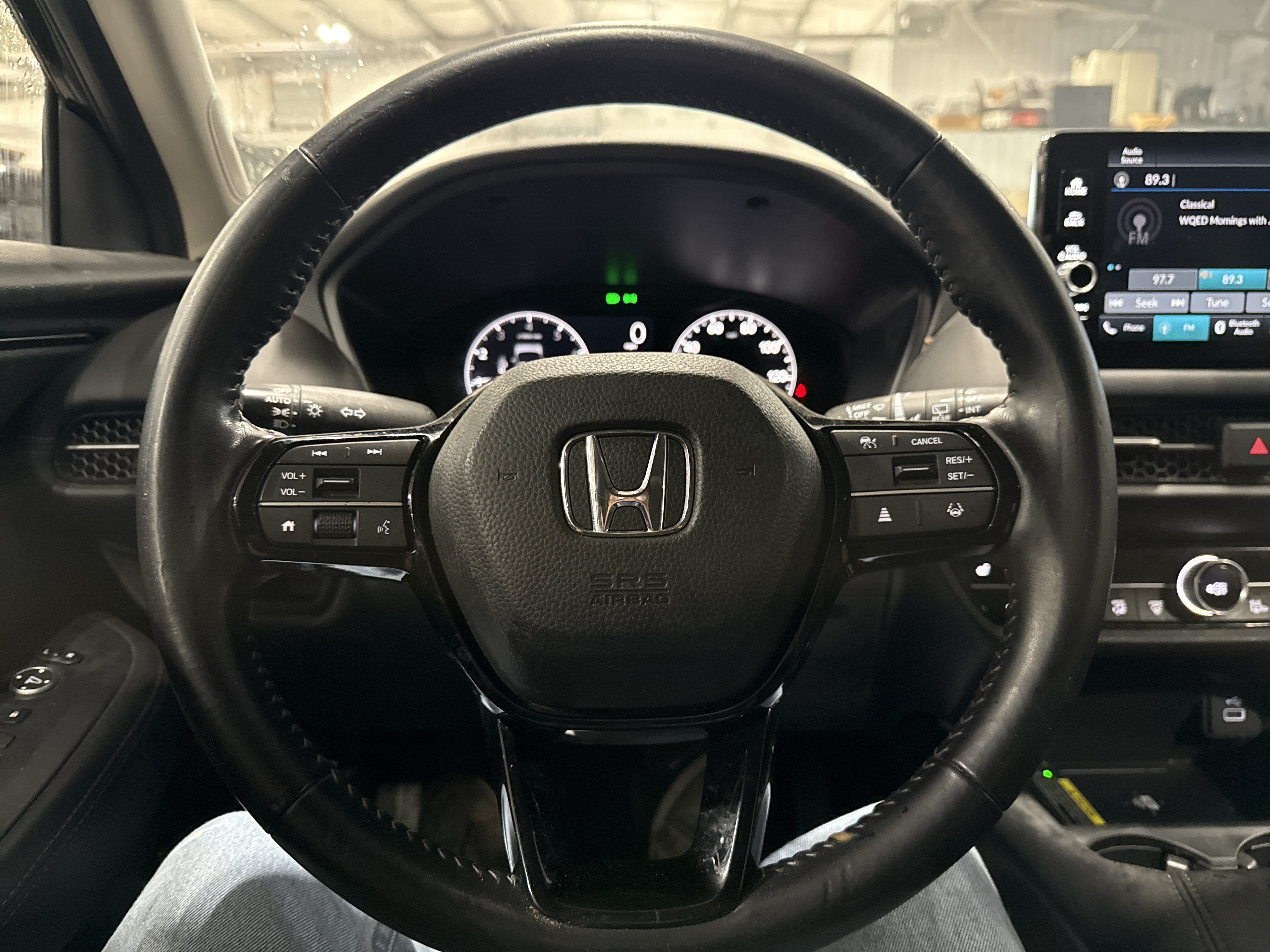 Used 2025 Honda HR-V EX-L image 10