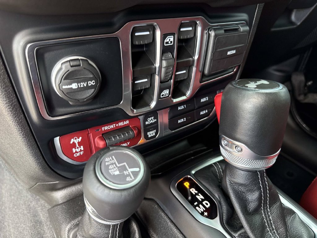 Used 2024 Jeep Wrangler Unlimited Rubicon 392 AWD/4WD image 28