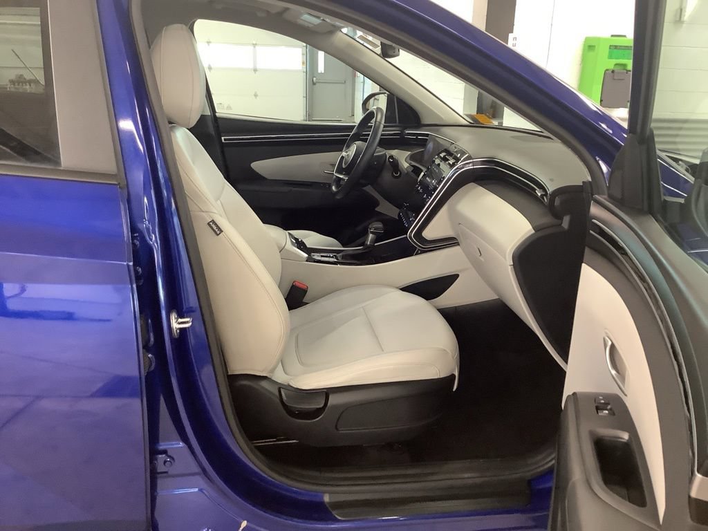 Used 2023 Hyundai Tucson SEL w/ Convenience Package AWD/4WD image 18