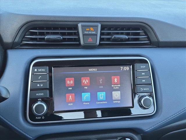 Used 2025 Nissan Versa SV FWD image 12