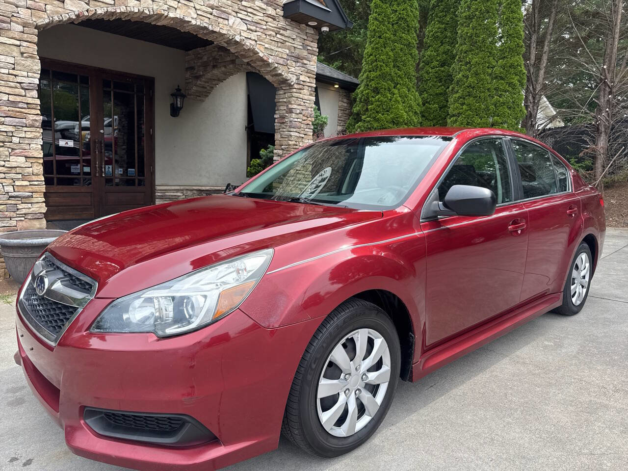 Used 2013 Subaru Legacy 2.5i image 2