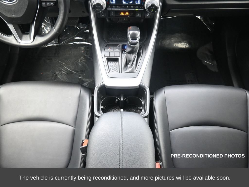 Used 2023 Toyota RAV4 XLE Premium image 32