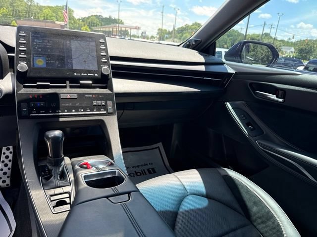 Used 2022 Toyota Avalon Touring FWD image 25