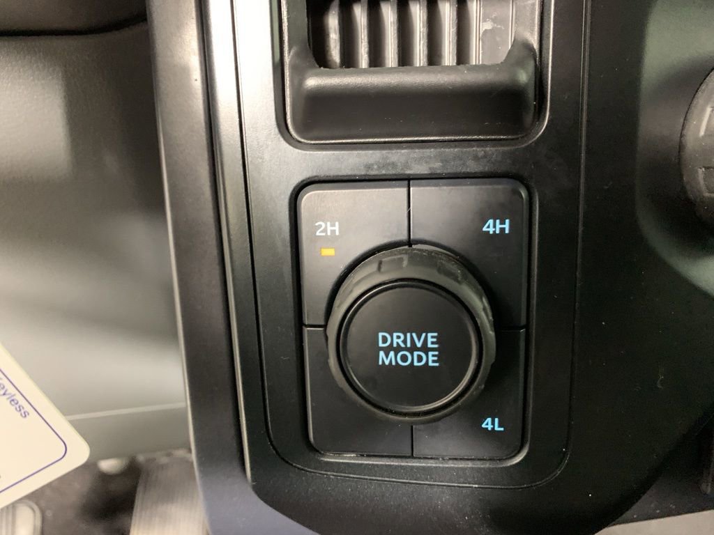 Used 2023 Ford F150 XLT w/ XTR Package image 25