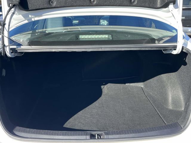 Used 2023 Toyota Corolla LE image 19