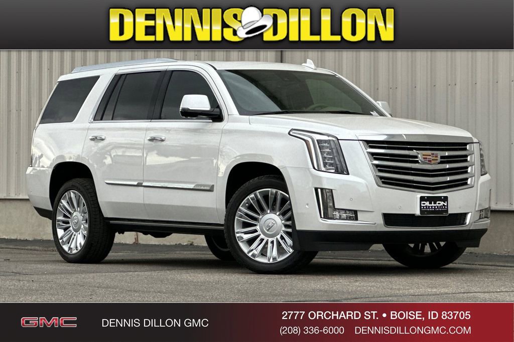 Used 2020 Cadillac Escalade Platinum AWD/4WD image 1