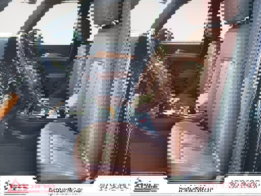 Used 2021 Audi Q5 Premium image 9