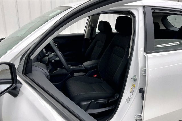 Certified 2024 Honda HR-V LX image 8