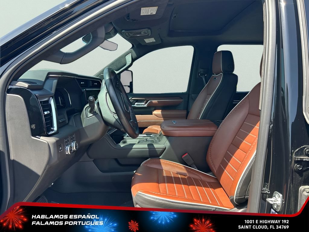 Used 2025 GMC Sierra 2500 Denali Ultimate w/ Max Trailering Package AWD/4WD image 12