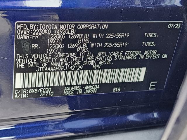 Used 2023 Toyota Venza XLE AWD/4WD image 32