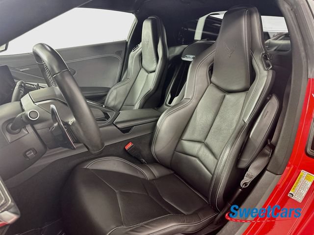 Used 2021 Chevrolet Corvette Stingray Coupe w/ Z51 Performance Package RWD image 11
