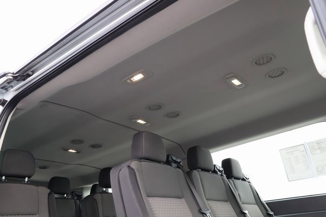 Used 2023 Ford Transit 350 XLT image 19