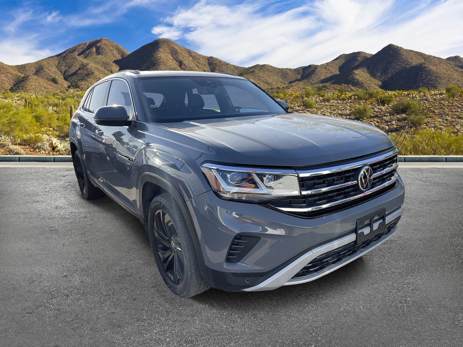 Used 2020 Volkswagen Atlas Cross Sport SEL w/ Cross Sport MDO Package AWD/4WD image 3