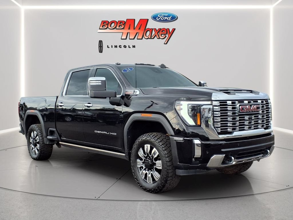 Used 2024 GMC Sierra 2500 Denali w/ Denali Reserve Package AWD/4WD image 3