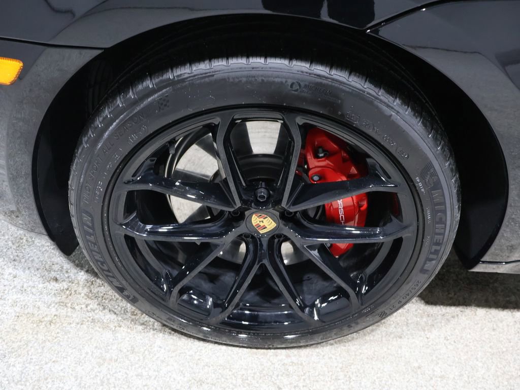 Used 2026 Porsche Macan GTS image 8