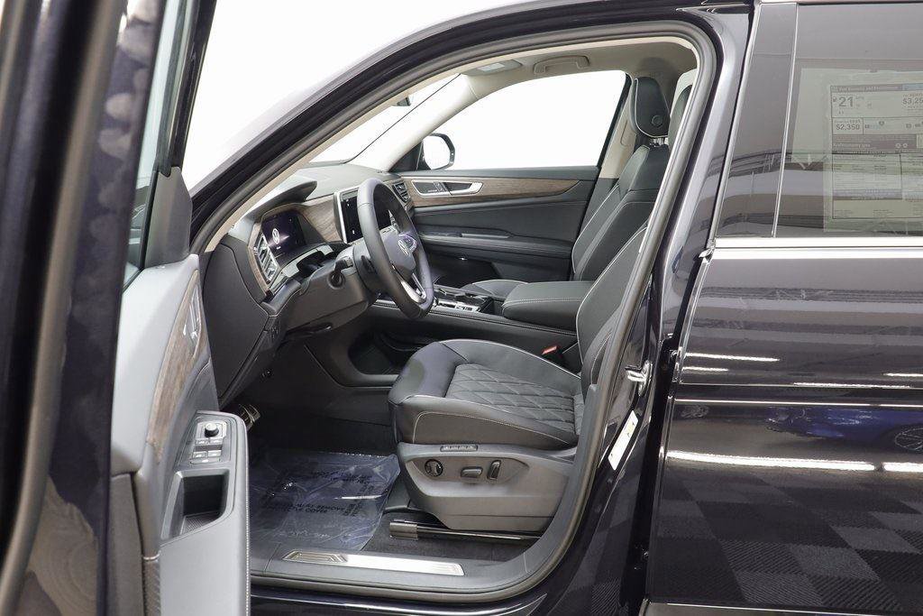 New 2026 Volkswagen Atlas SEL Premium R-Line image 6