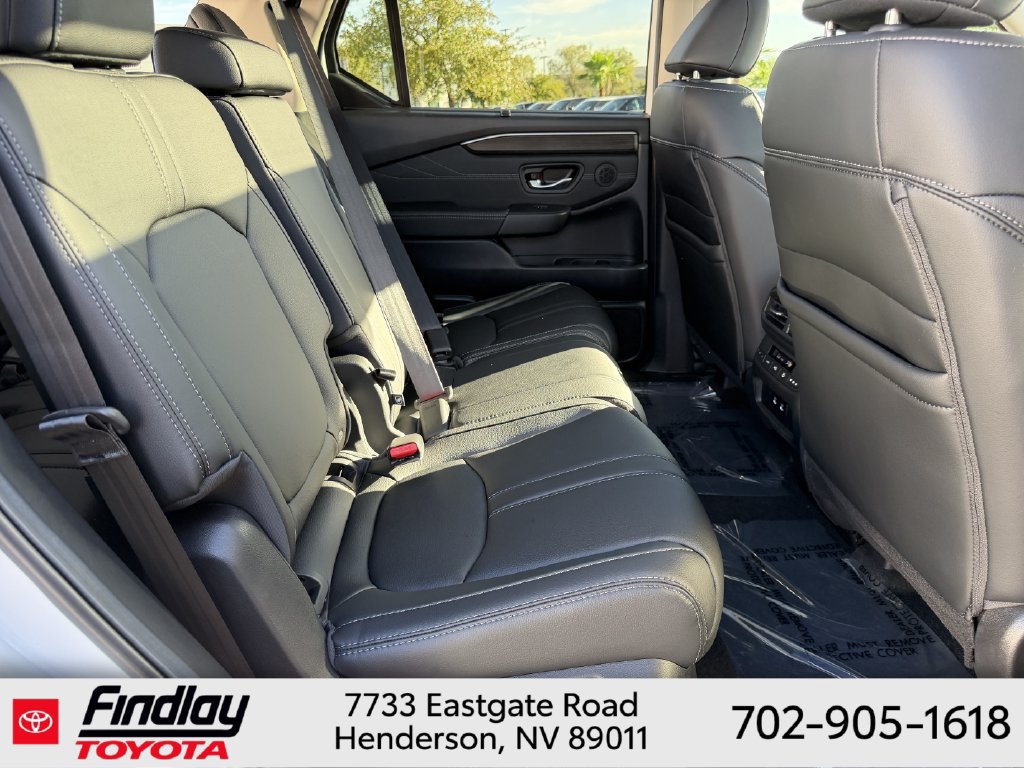 Used 2026 Honda Pilot Touring image 14