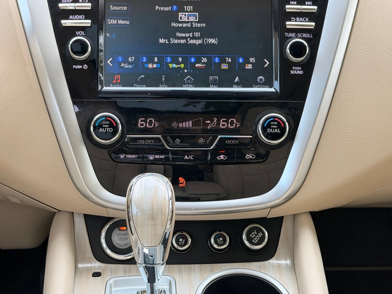 Used 2017 Nissan Murano Platinum w/ Platinum Technology Package FWD image 19