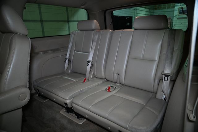 Used 2013 Chevrolet Suburban LT w/ Suspension Package, Off-Road AWD/4WD image 51