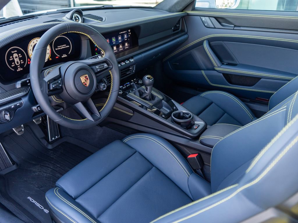 Used 2026 Porsche 911 GT3 RWD image 5