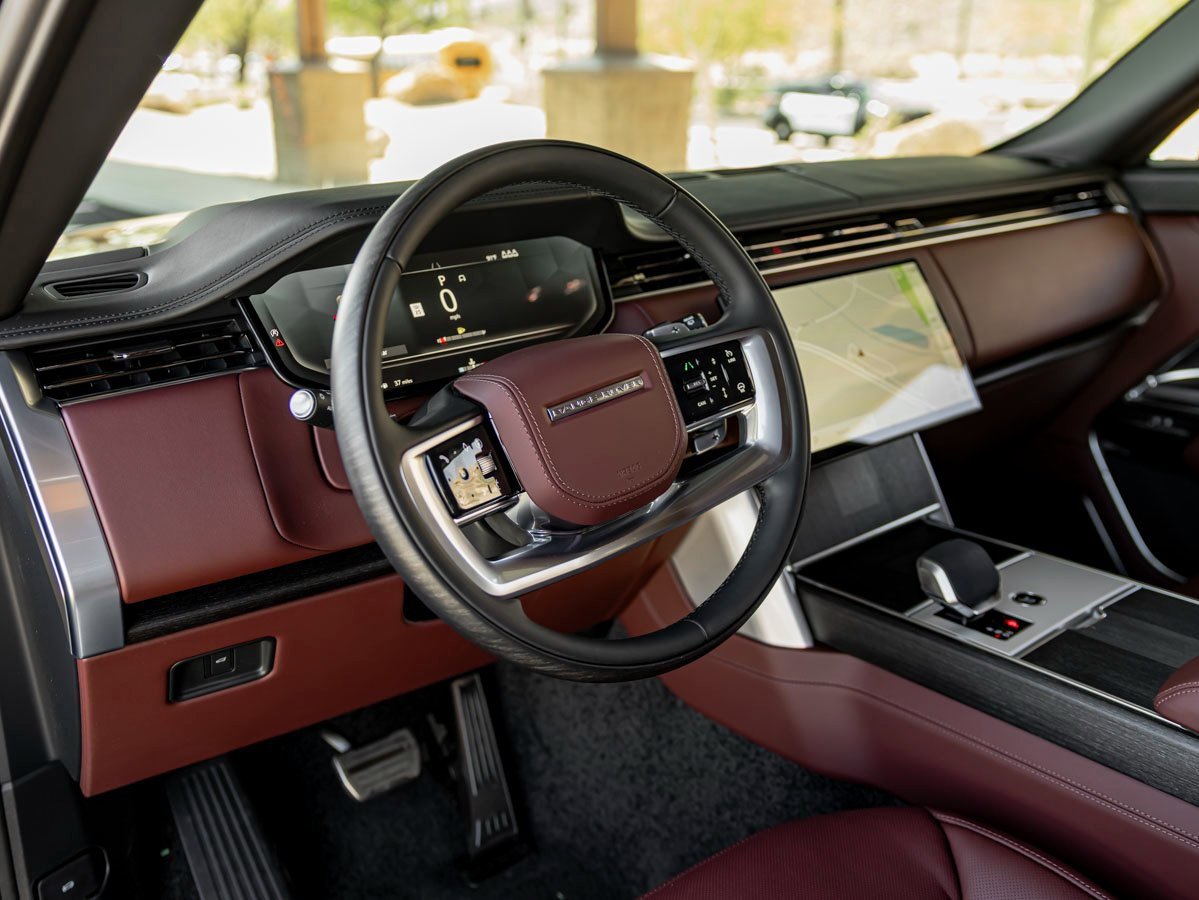 New 2025 Land Rover Range Rover Autobiography image 16