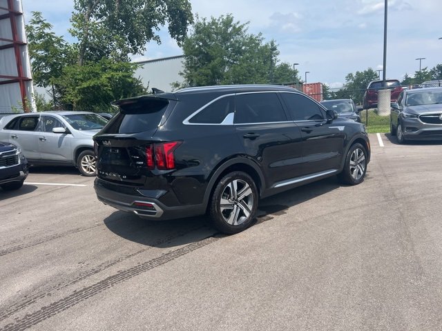 Used 2022 Kia Sorento EX w/ Panoramic Sunroof Package image 6