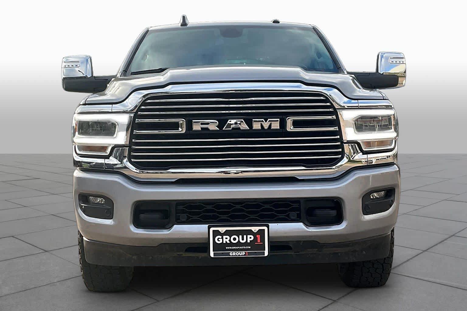 Used 2024 RAM 2500 Laramie AWD/4WD image 4