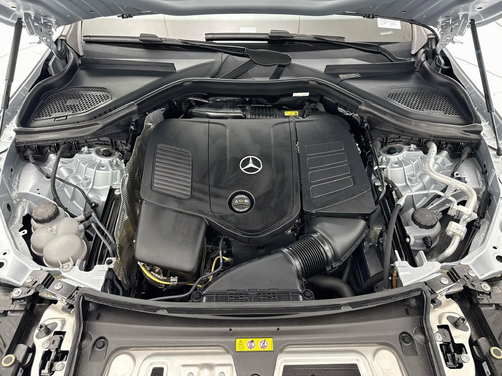Certified 2026 Mercedes-Benz GLC 300 image 27