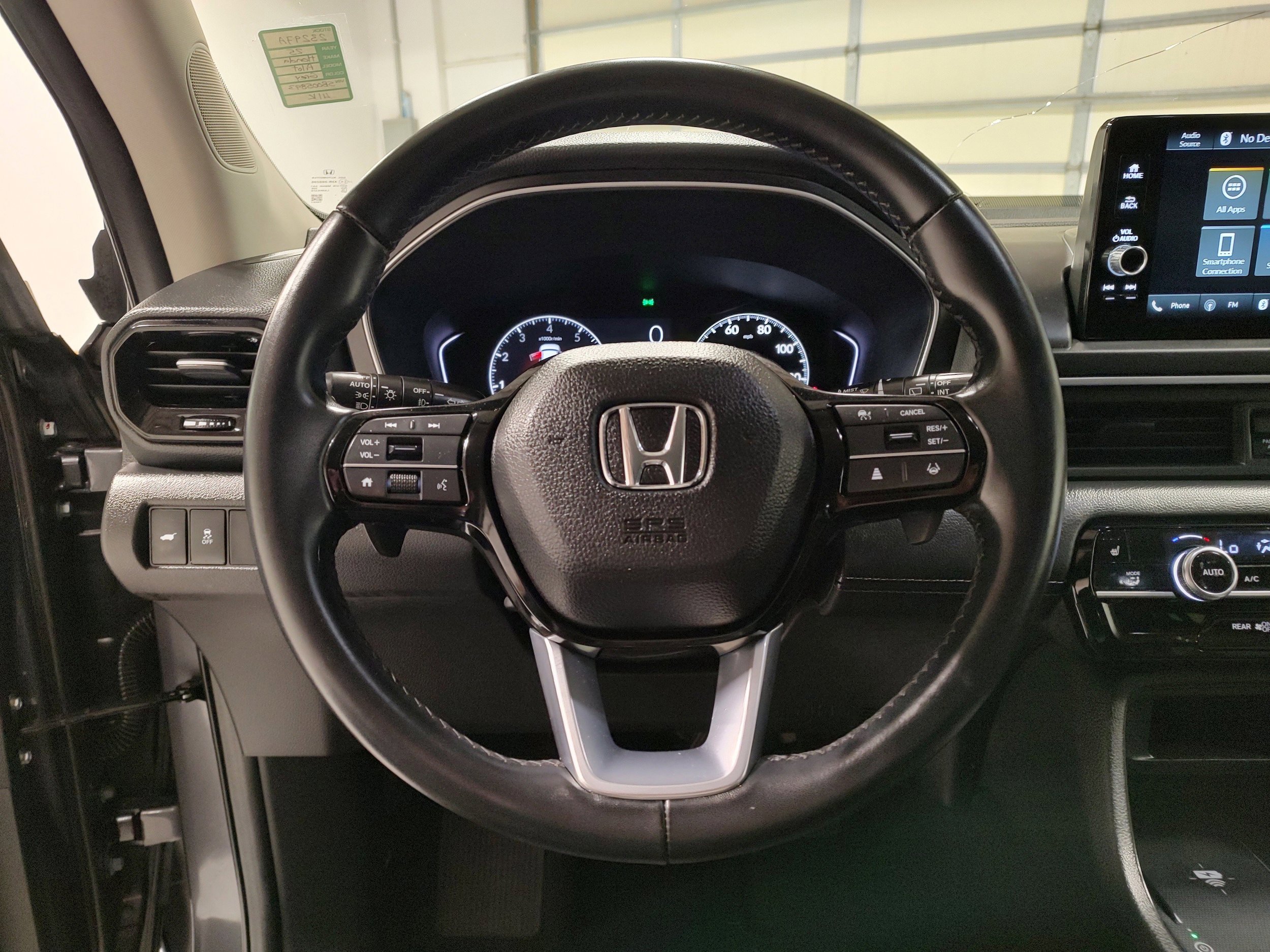 Used 2025 Honda Pilot EX-L image 4