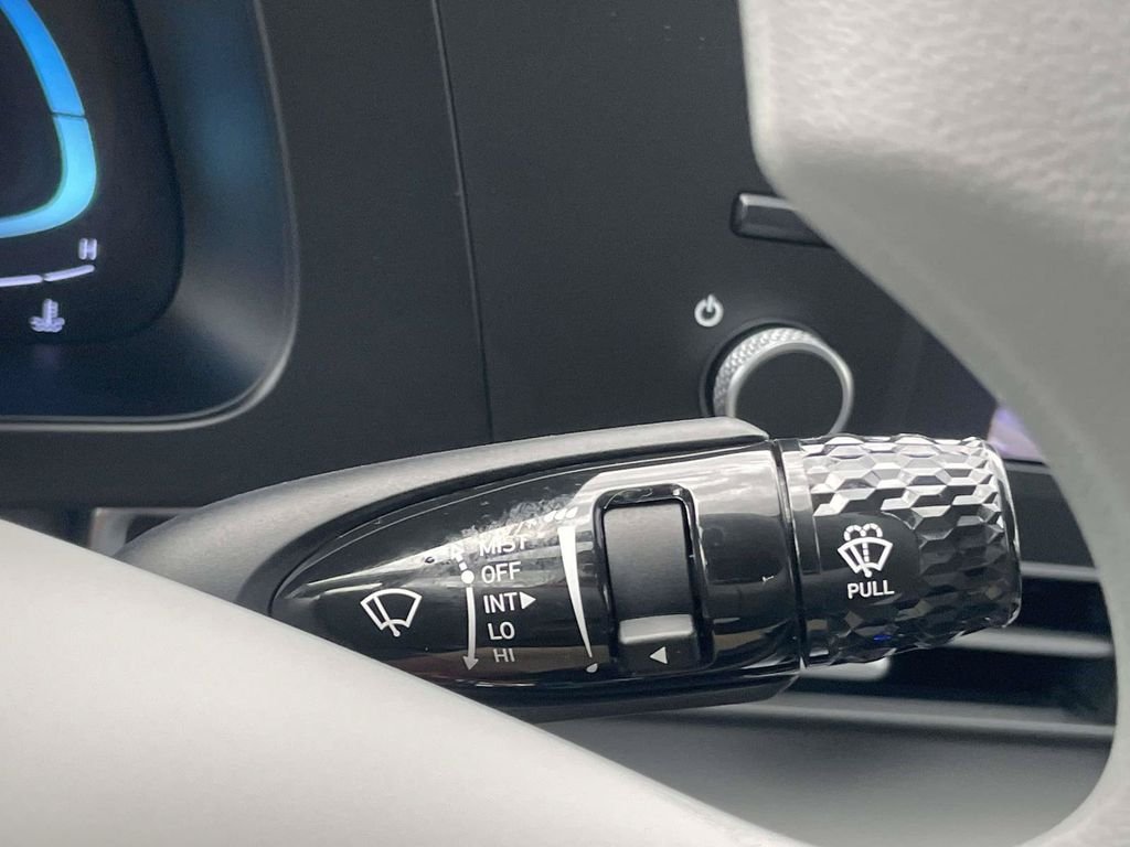New 2026 Hyundai Elantra SE FWD image 21