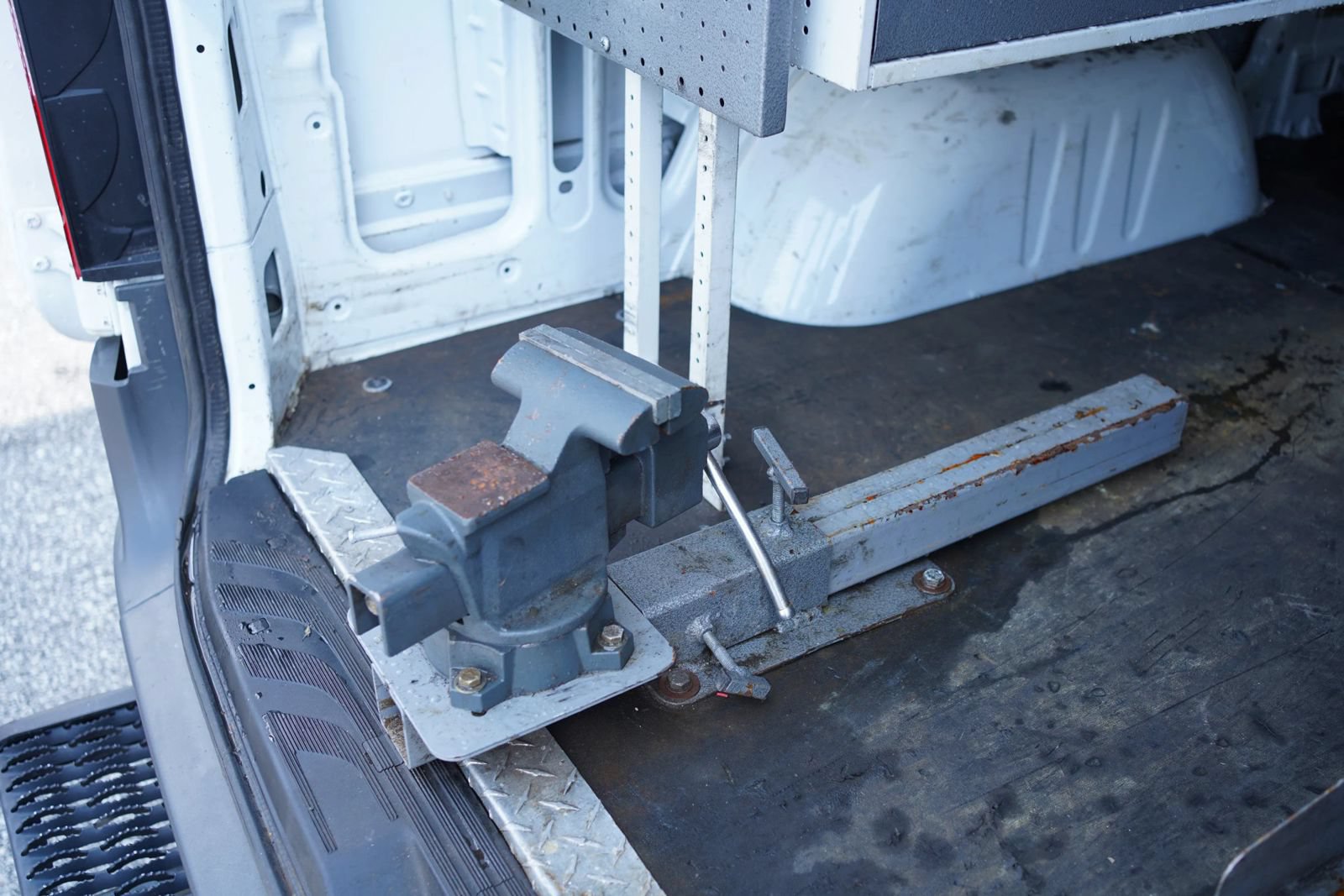 Used 2021 Freightliner Sprinter 2500 RWD image 13