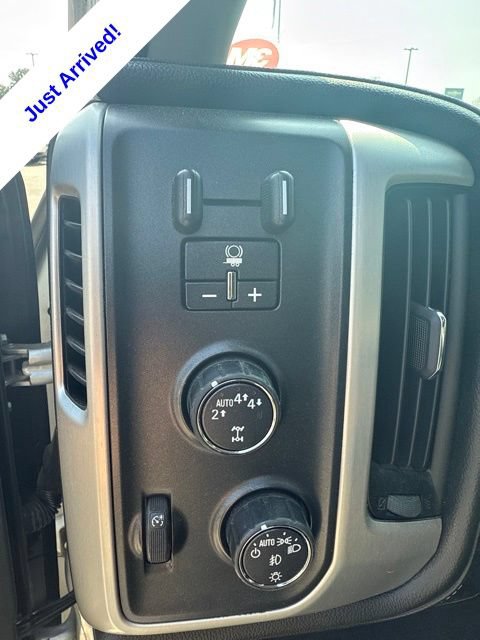 Used 2017 GMC Sierra 1500 SLT w/ SLT Premium Package AWD/4WD image 11