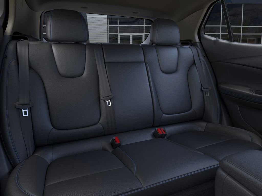 New 2025 Buick Encore GX Sport Touring image 18