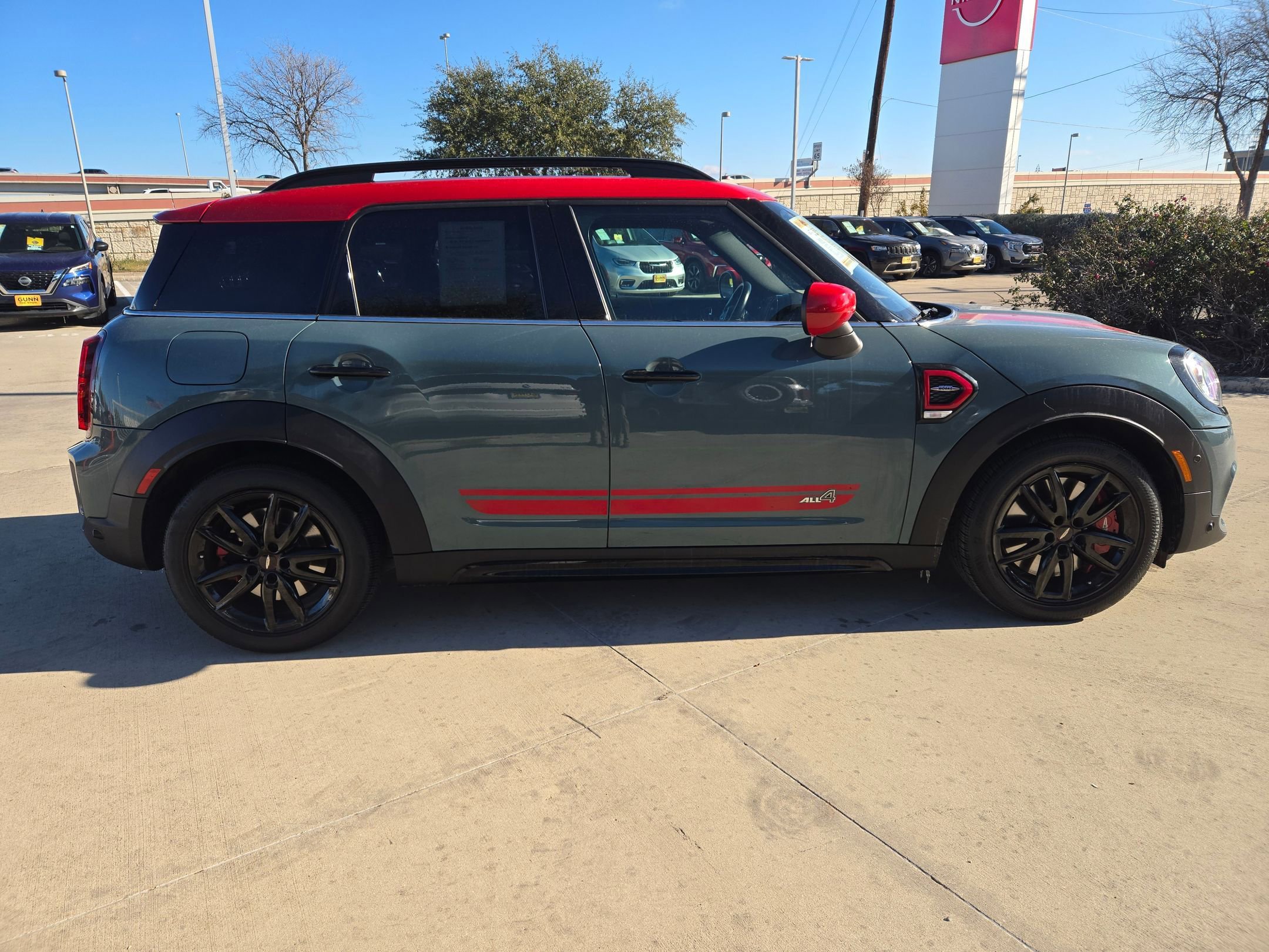 Used 2022 MINI Cooper Countryman John Cooper Works w/ Convenience Package image 8