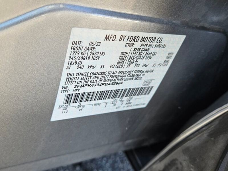 Used 2023 Ford Edge SEL image 19
