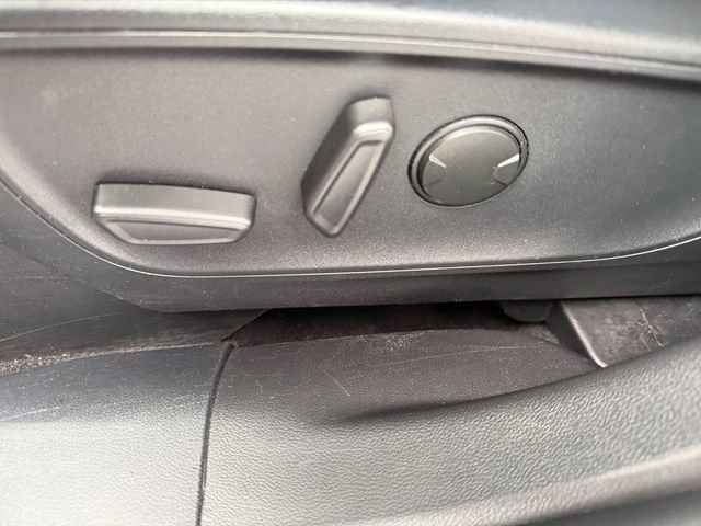 Used 2024 Ford Escape Platinum AWD/4WD image 16