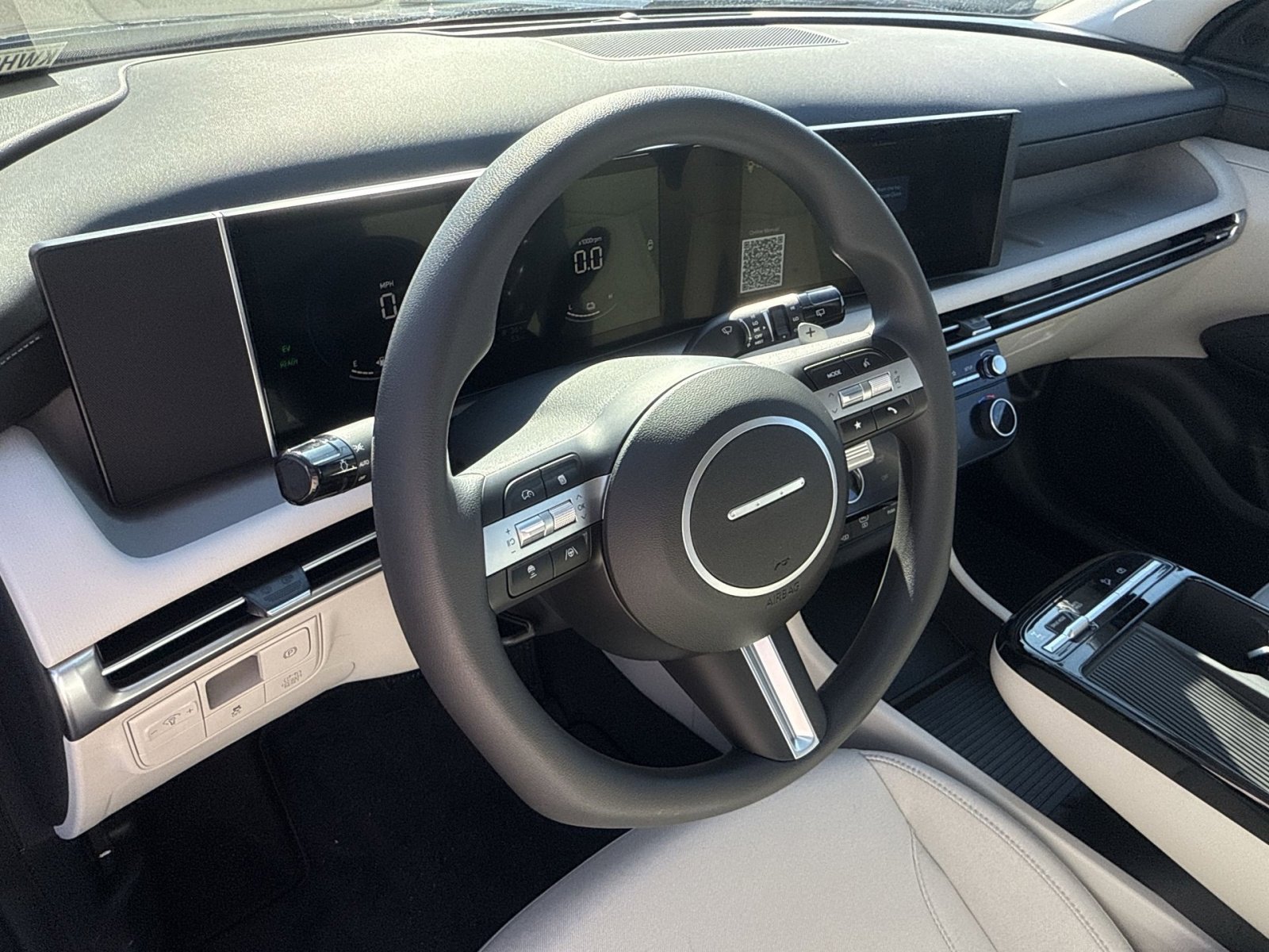 New 2026 Hyundai Tucson Blue SE w/ Tow & Go Package image 16