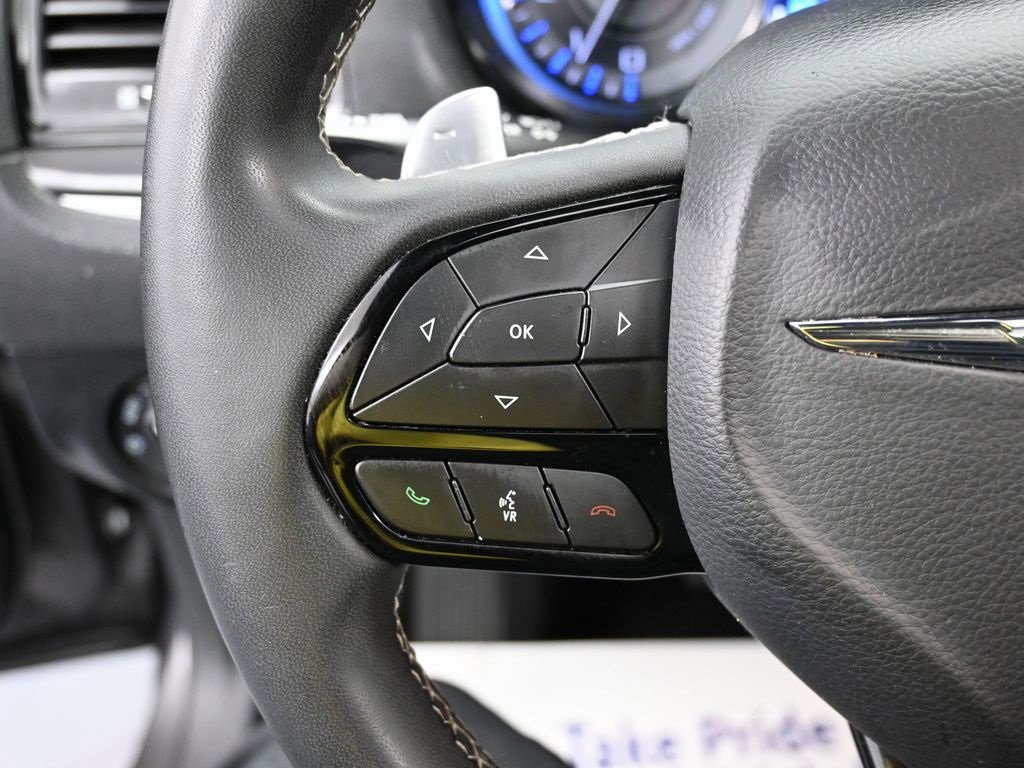 Used 2023 Chrysler 300 S image 19