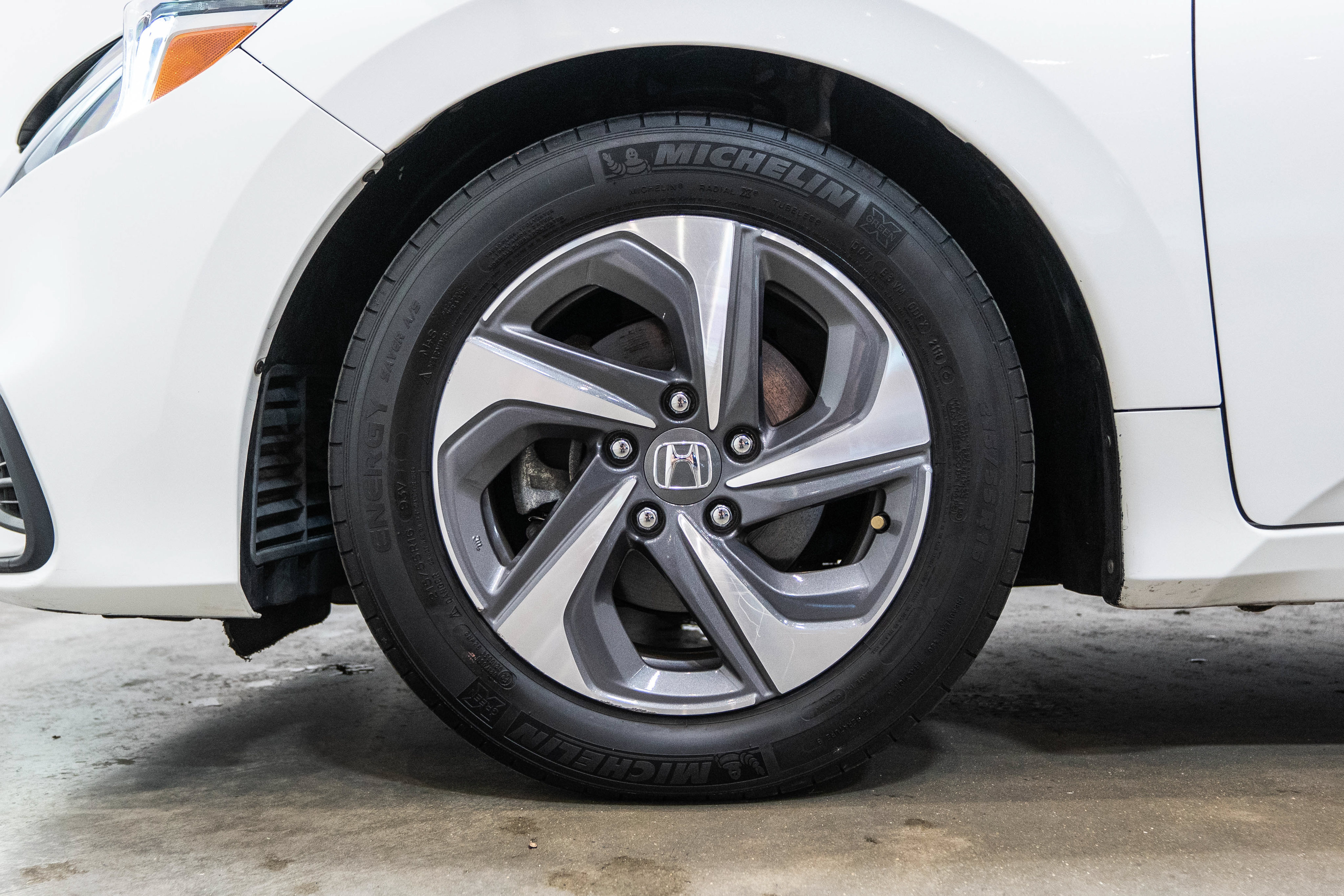 Used 2019 Honda Insight EX image 11