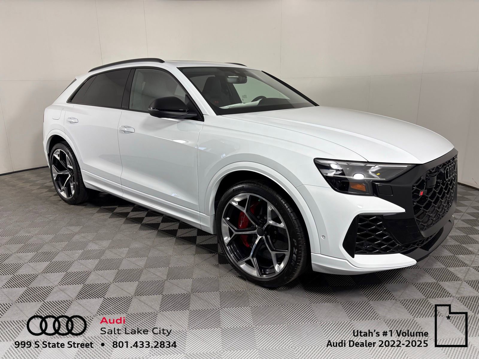 New 2026 Audi RS Q8 performance image 1