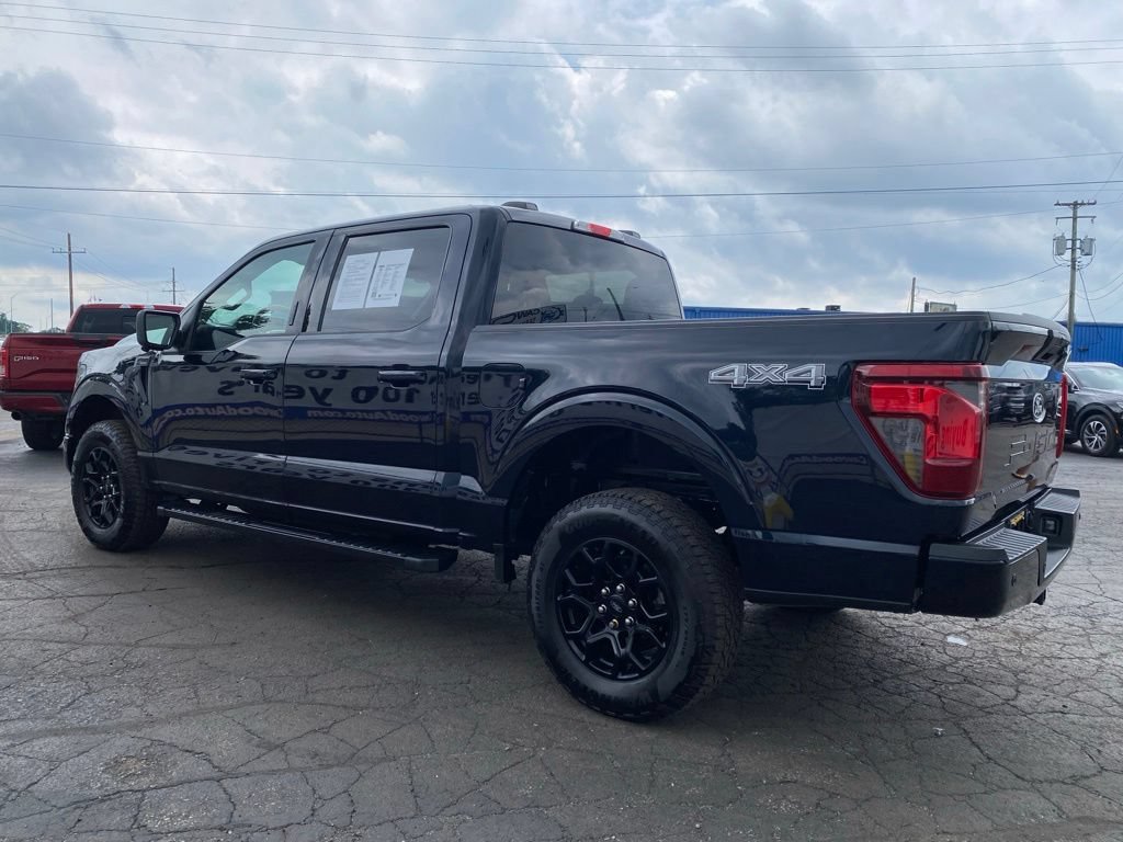 Used 2024 Ford F150 XLT w/ XLT Black Appearance Package AWD/4WD image 6