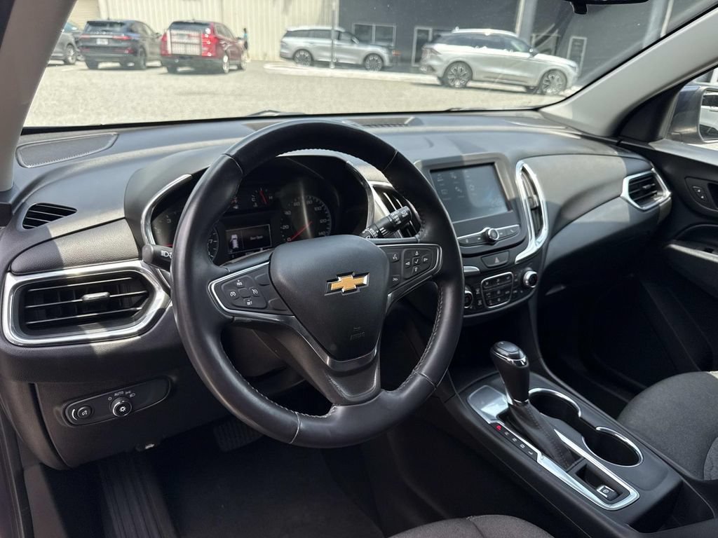 Used 2018 Chevrolet Equinox LT FWD image 33