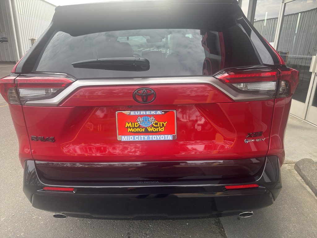 Used 2025 Toyota RAV4 XSE image 12