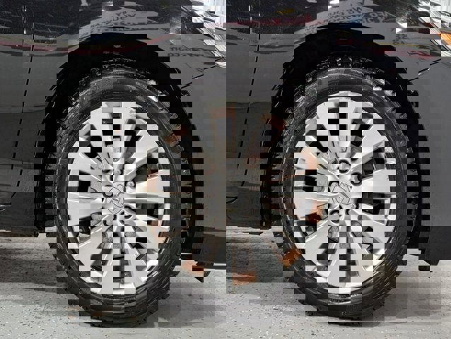 Used 2015 Honda Accord EX-L image 45